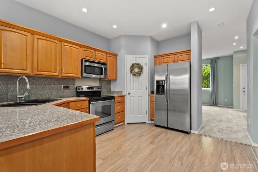 Property photo for 25220 104th Avenue Avenue Se #9, Kent photo 6