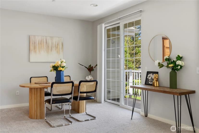 Property photo for 1392 Huckleberry Cir, Issaquah photo 10