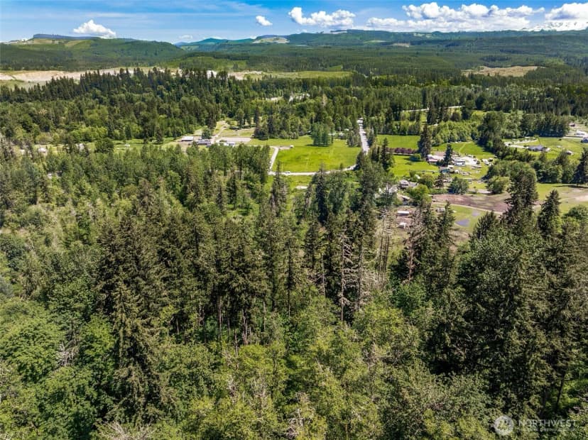 Property photo for 27112 Orville Road, Orting photo 14