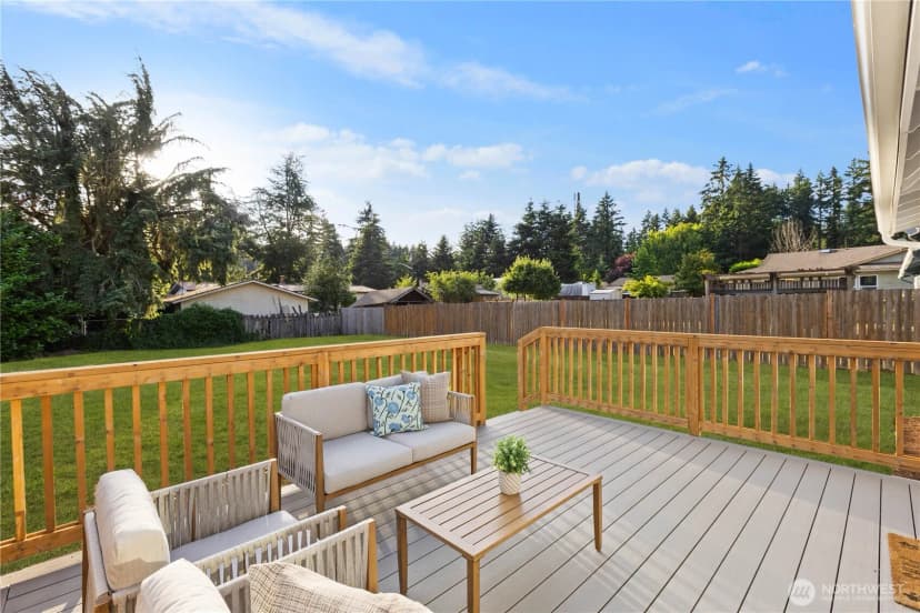 Property photo for 14009 145th Avenue Se, Renton photo 25