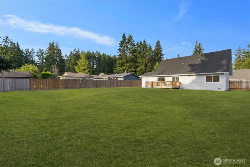 Property photo for 14009 145th Avenue Se, Renton photo 24