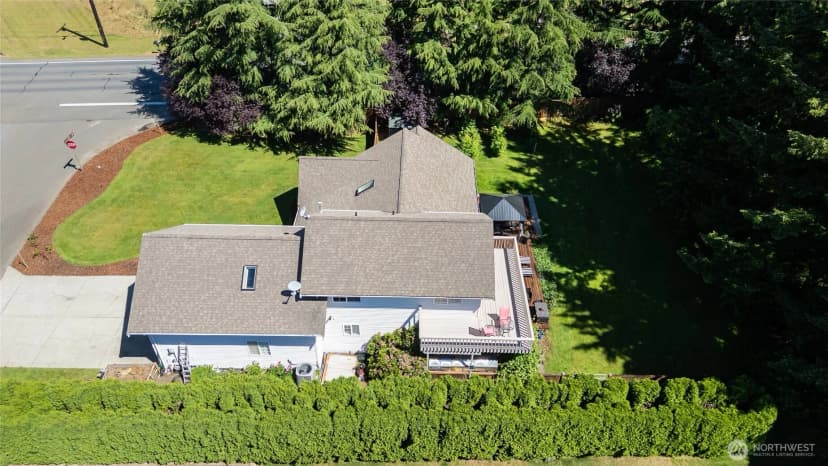 Property photo for 6898 Golf View Drive, Lynden photo 37