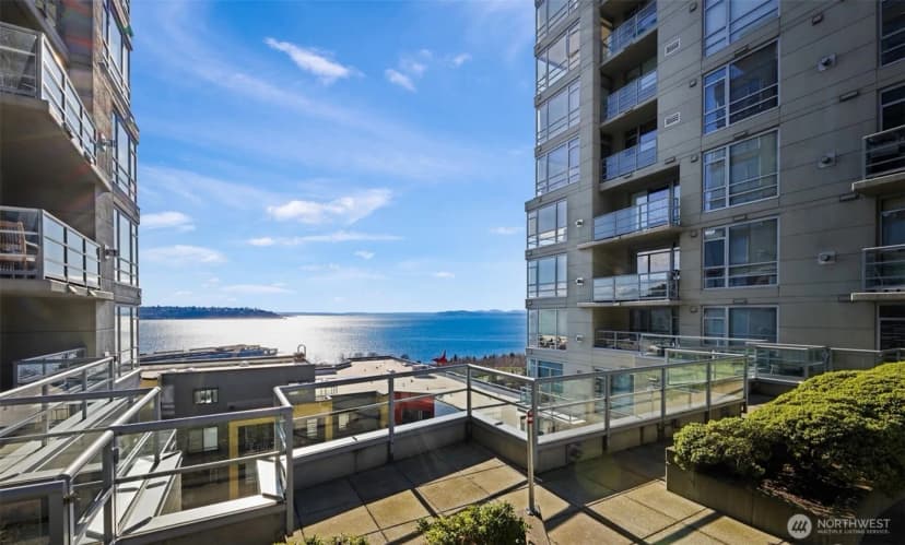Property photo for 2929 1st Avenue #817, Seattle photo 25