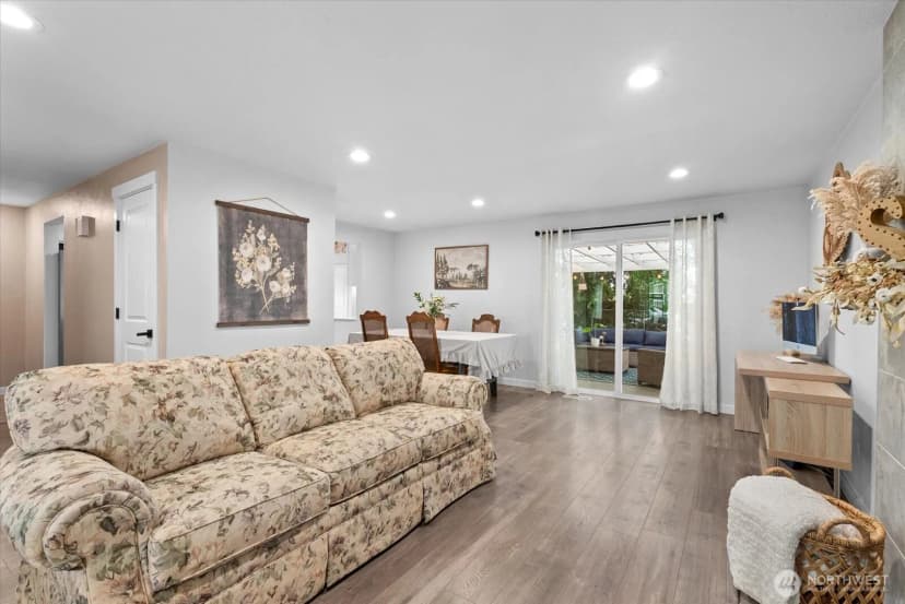 Property photo for 1235 23rd Street Se, Auburn photo 6
