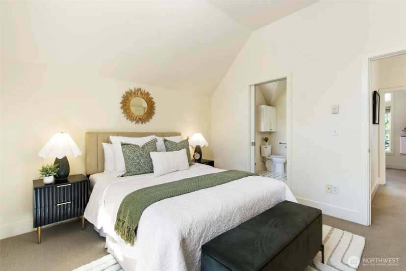 Property photo for 6318 5th Avenue Ne #c, Seattle photo 12