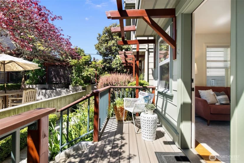 Property photo for 6318 5th Avenue Ne #c, Seattle photo 22