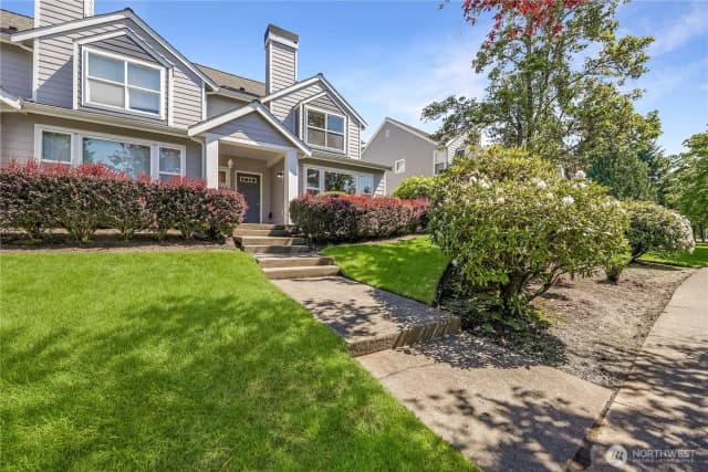 Property photo for 11520 Maple Court, Mukilteo photo 3
