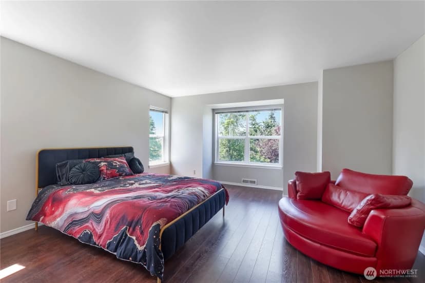 Property photo for 11520 Maple Court, Mukilteo photo 16