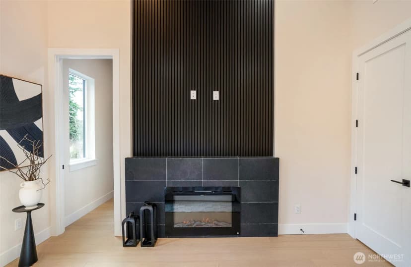 Property photo for 18607 104th Avenue Ne #b, Bothell photo 26