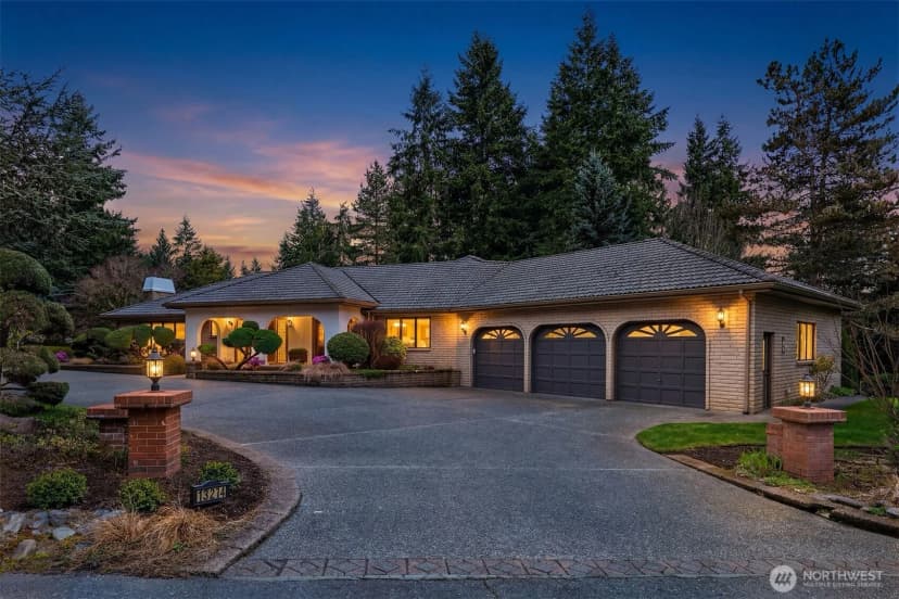 Property photo for 13214 180th Avenue Ne, Redmond photo 24