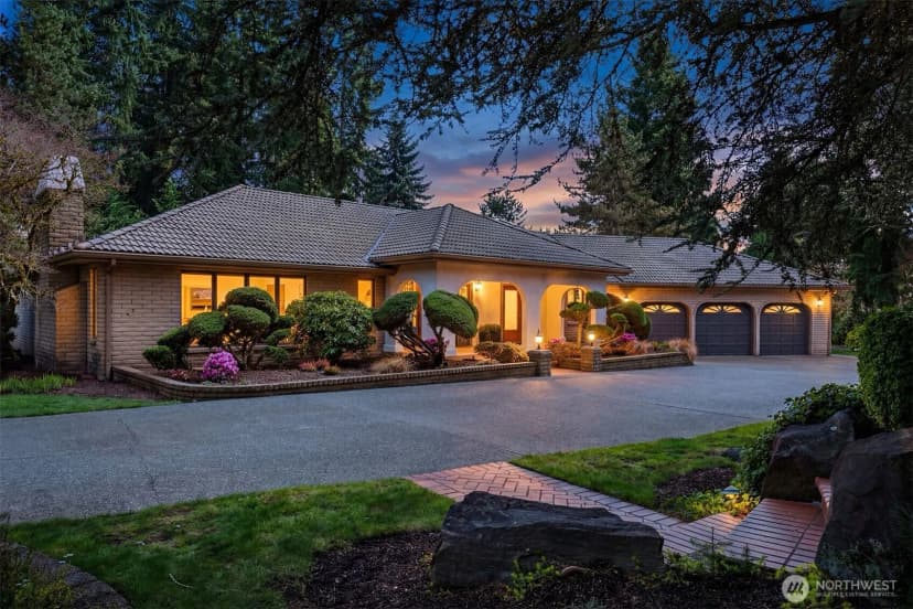 Property photo for 13214 180th Avenue Ne, Redmond