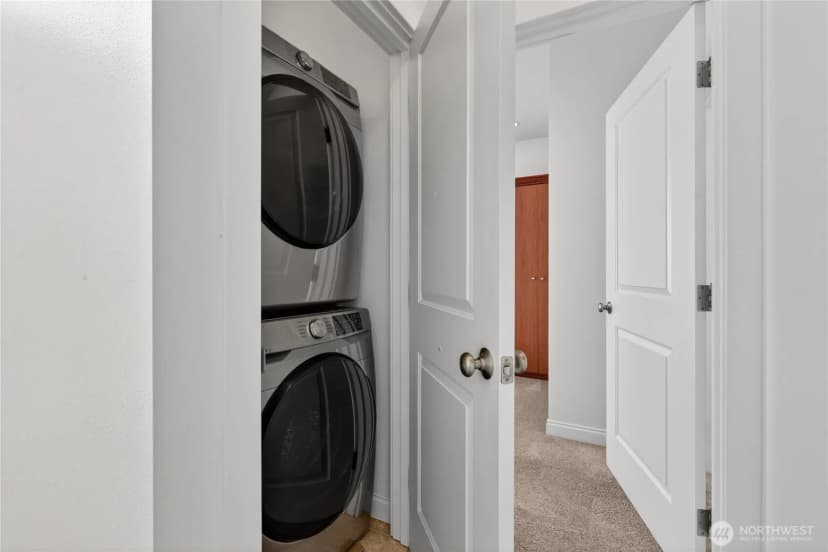 Property photo for 804 3rd Avenue N, Seattle photo 20