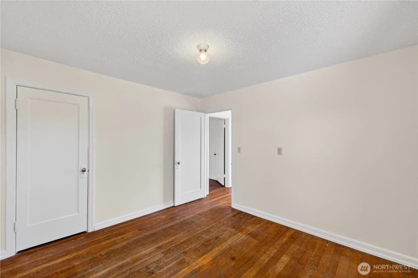Property photo for 2009 11th Street, Anacortes photo 13