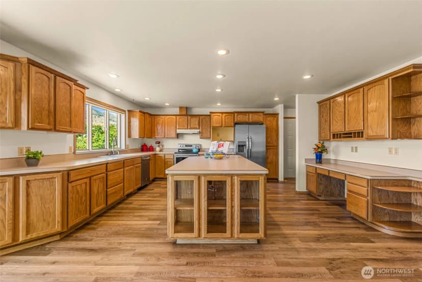Property photo for 105 Bill Shaw Road, Pateros photo 9
