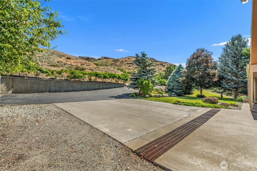 Property photo for 105 Bill Shaw Road, Pateros photo 39