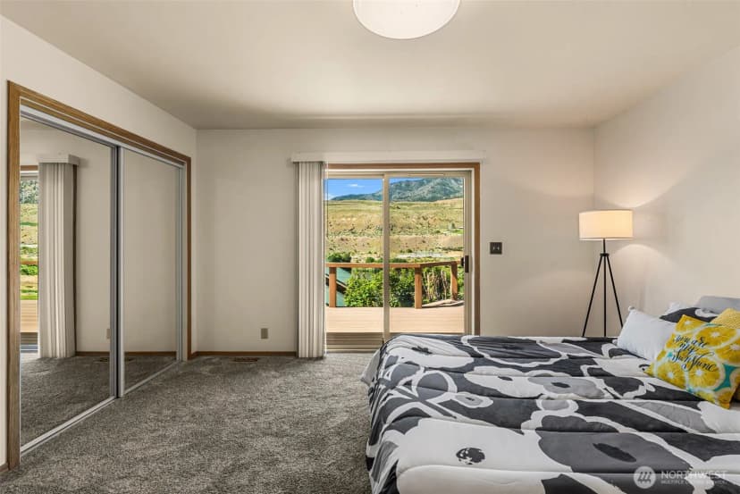 Property photo for 105 Bill Shaw Road, Pateros photo 18