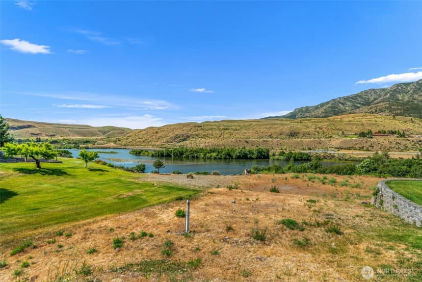 Property photo for 105 Bill Shaw Road, Pateros photo 31