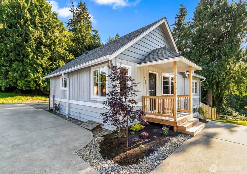 Property photo for 1526 W Mukilteo Blvd #a, Everett photo 3