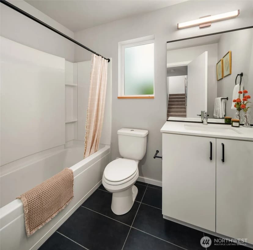 Property photo for 7154 44th Avenue S, Seattle photo 13