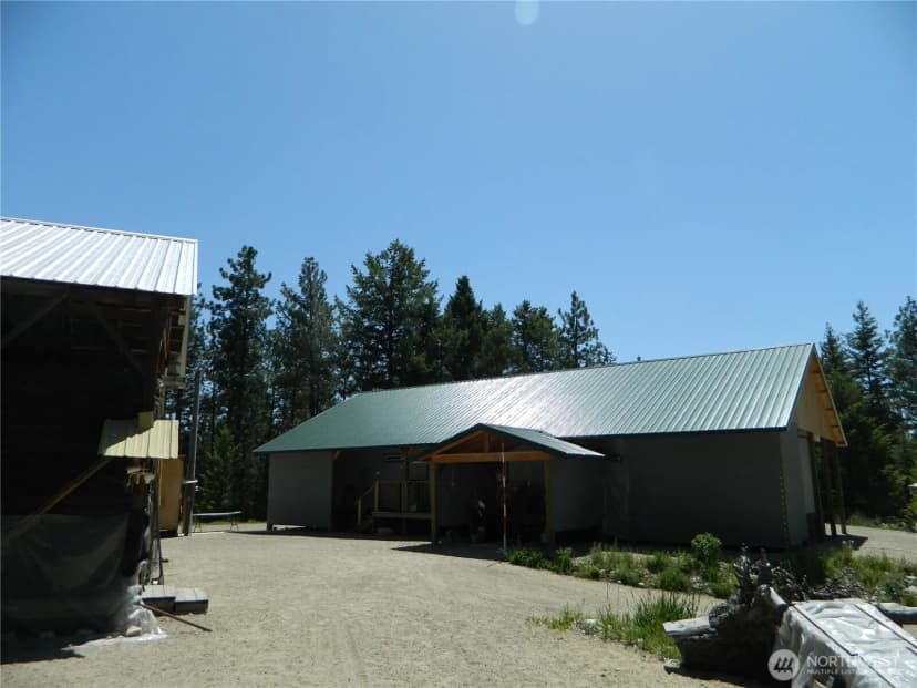Property photo for 16 Summit Lake Road, Tonasket photo 7