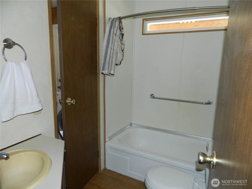 Property photo for 16 Summit Lake Road, Tonasket photo 28