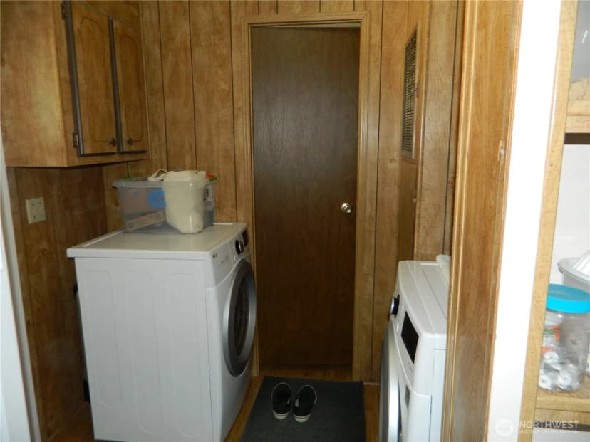 Property photo for 16 Summit Lake Road, Tonasket photo 24