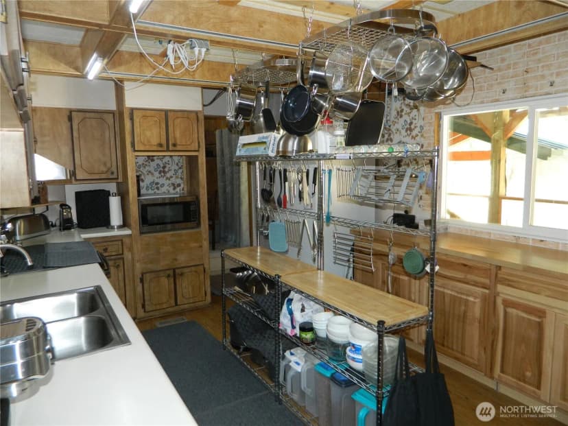 Property photo for 16 Summit Lake Road, Tonasket photo 22