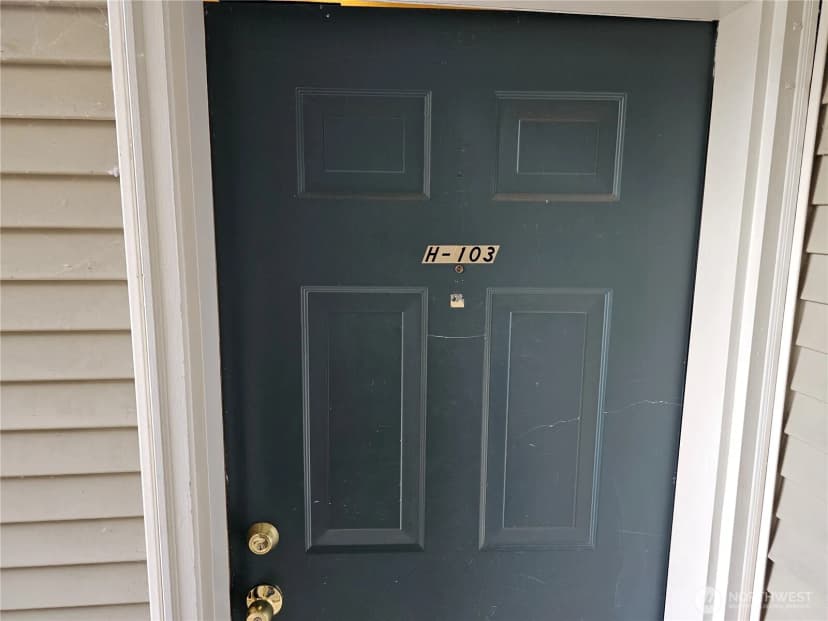 Property photo for 13306 Se 272nd Street #h103, Kent photo 19