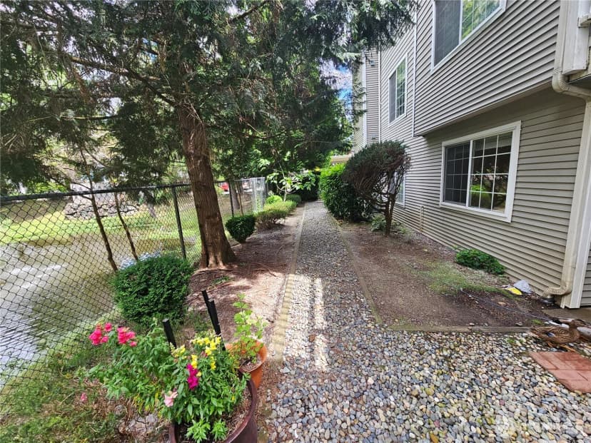 Property photo for 13306 Se 272nd Street #h103, Kent photo 12