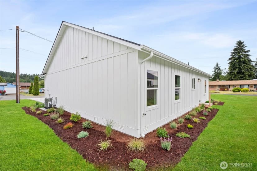 Property photo for 475 Garfield Ave E, Tenino photo 20