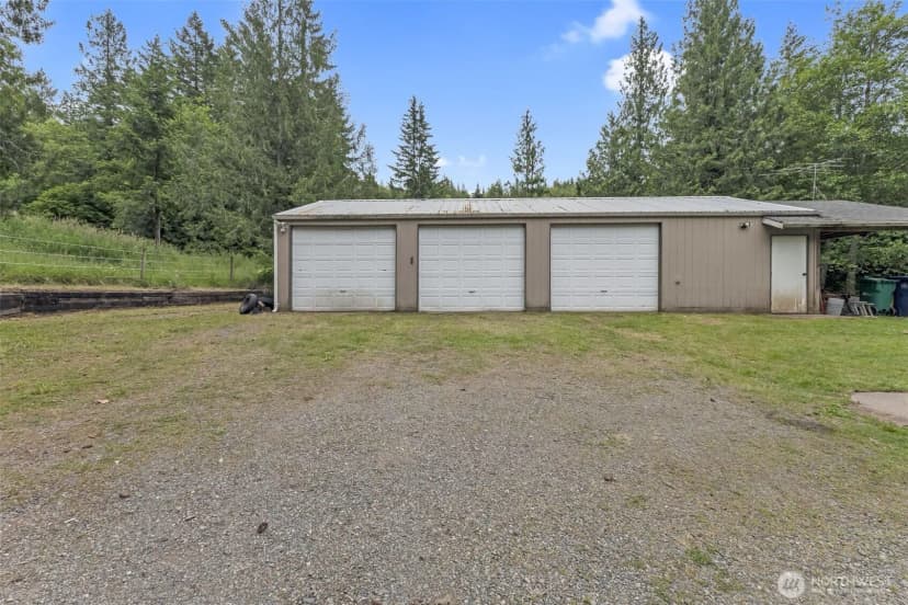 Property photo for 39322 310th Avenue Se, Enumclaw photo 31