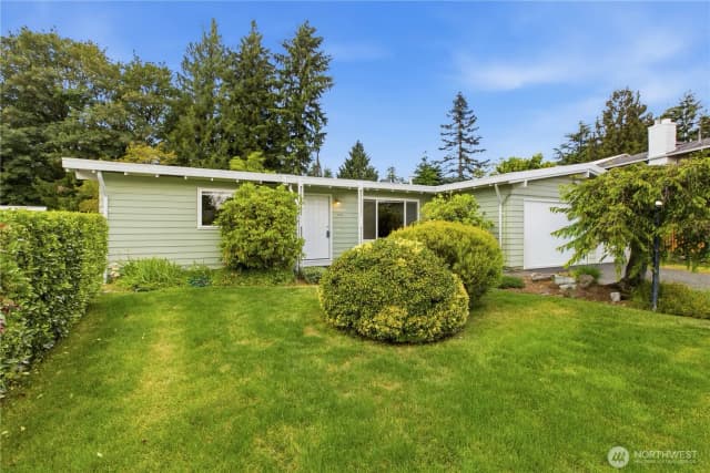Property photo for 10510 Se 233rd Place, Kent photo 2