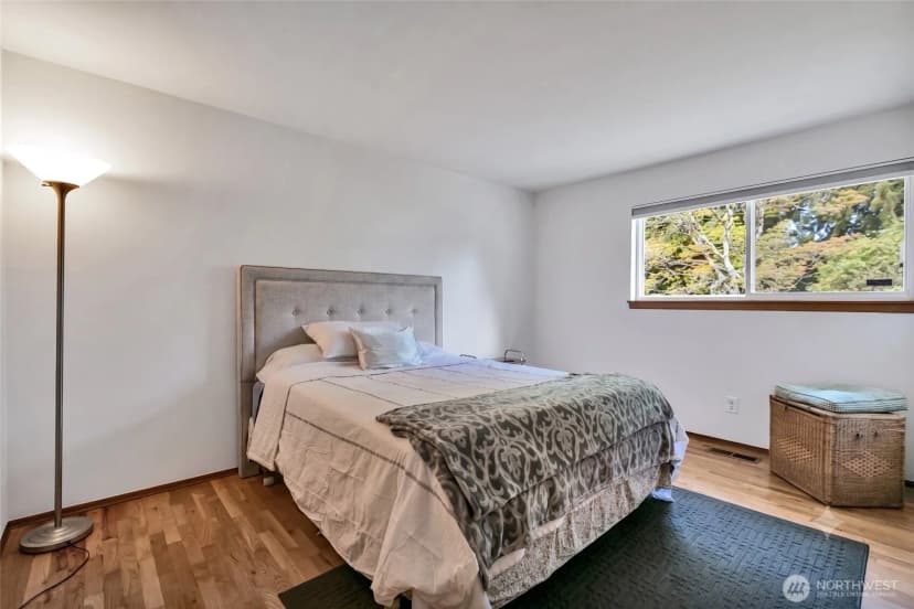 Property photo for 10510 Se 233rd Place, Kent photo 9