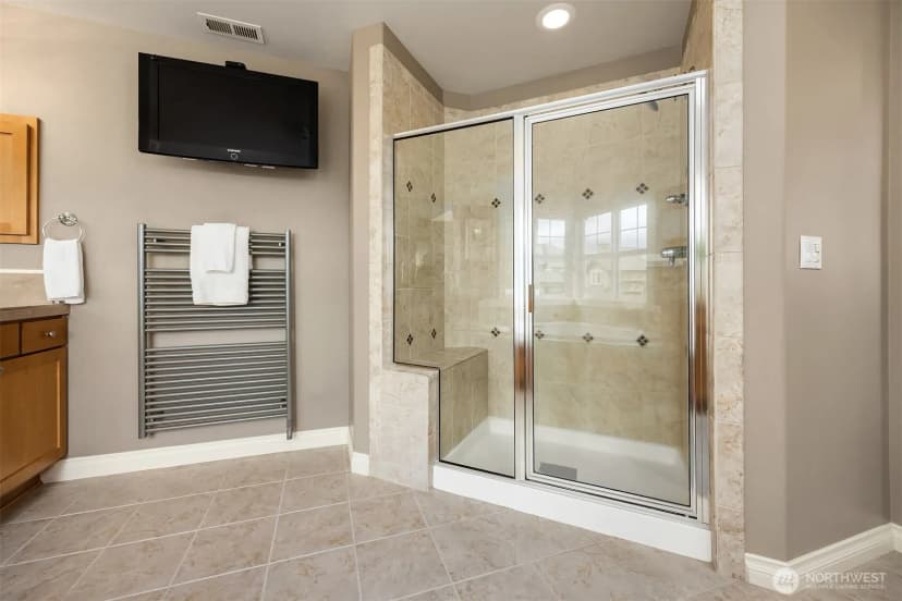 Property photo for 773 Summerhill Ridge Drive Nw, Issaquah photo 25