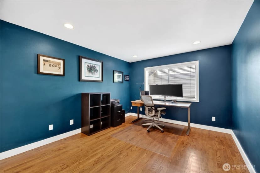 Property photo for 24861 Ne 1st Place, Sammamish photo 19
