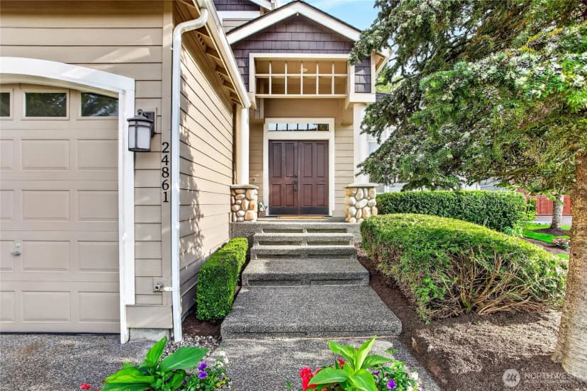 Property photo for 24861 Ne 1st Place, Sammamish photo 3