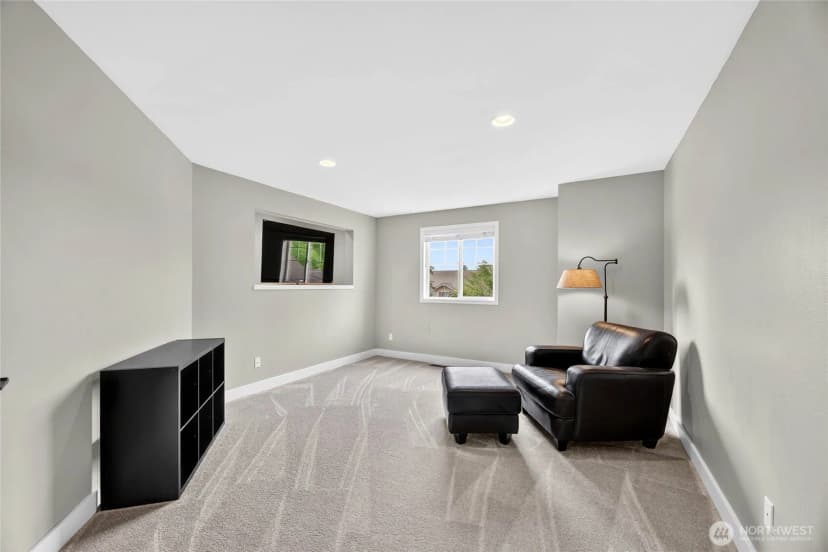 Property photo for 24861 Ne 1st Place, Sammamish photo 24