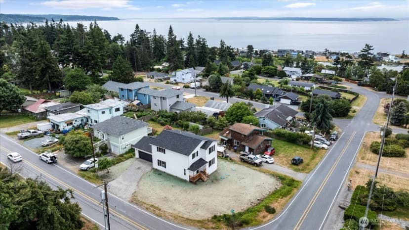 Property photo for 1240 Admirals Drive, Coupeville photo 3
