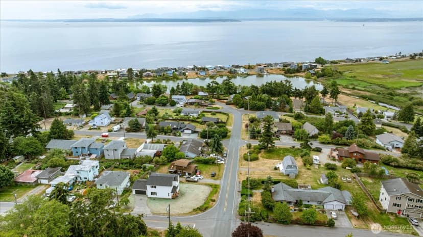 Property photo for 1240 Admirals Drive, Coupeville photo 4