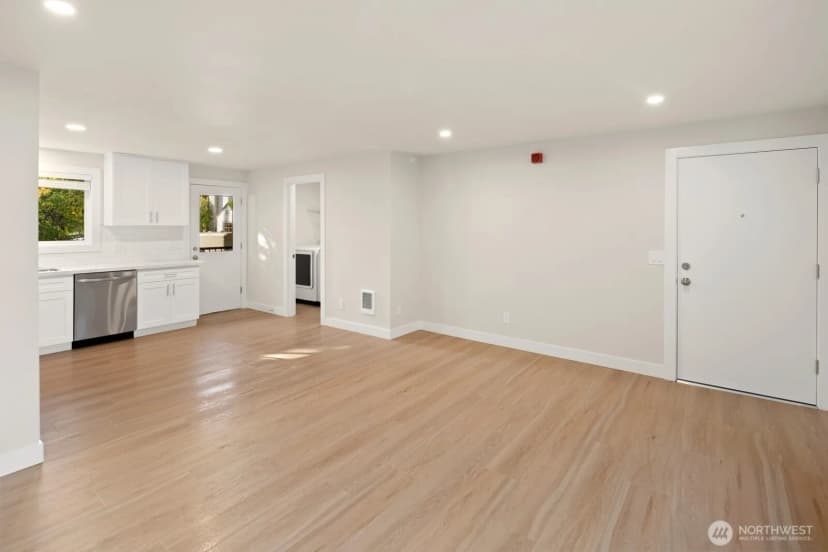Property photo for 845 Kirkland Way, Kirkland photo 21