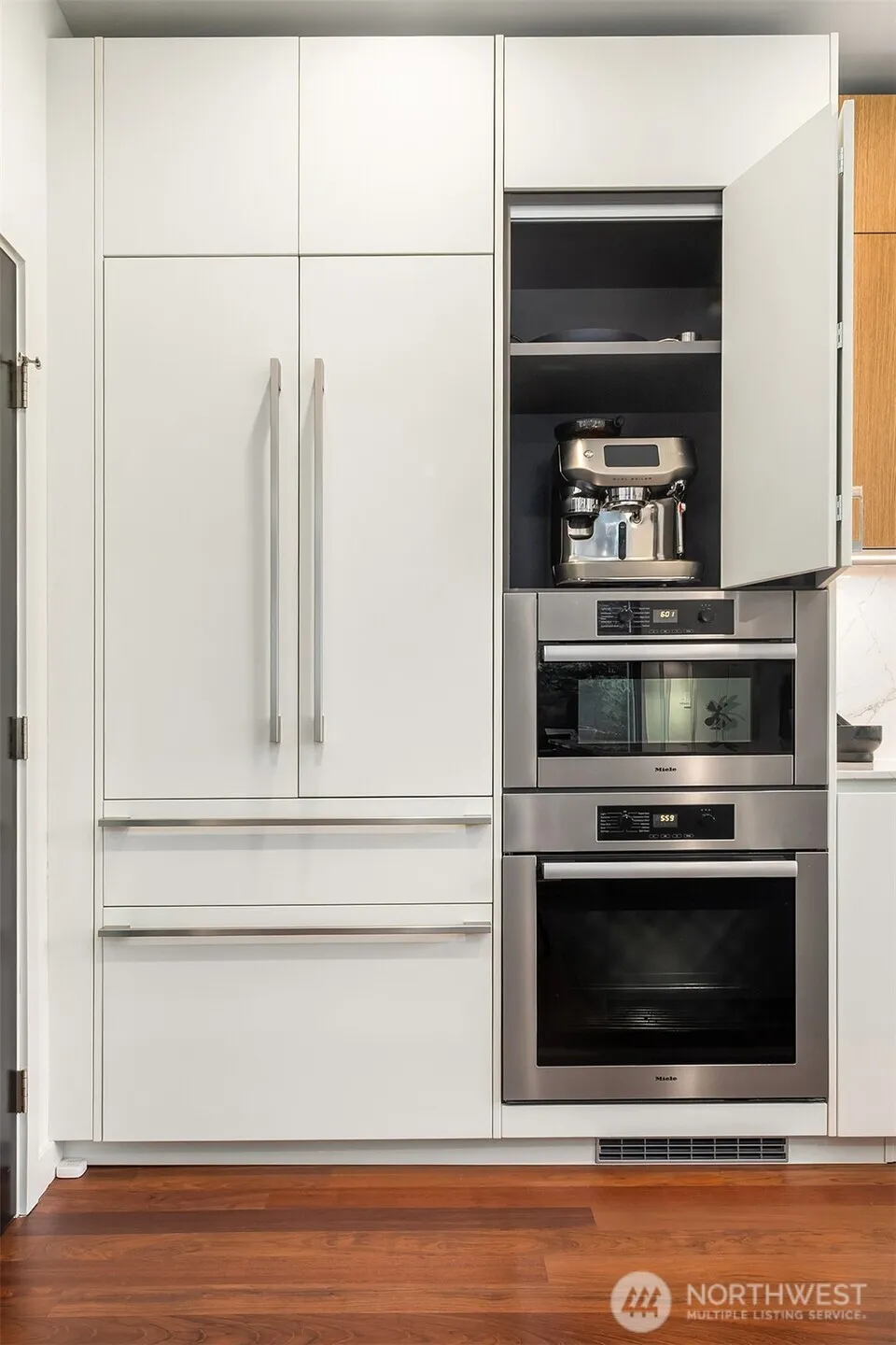 Property photo for 311 34th Avenue E, Seattle photo 12