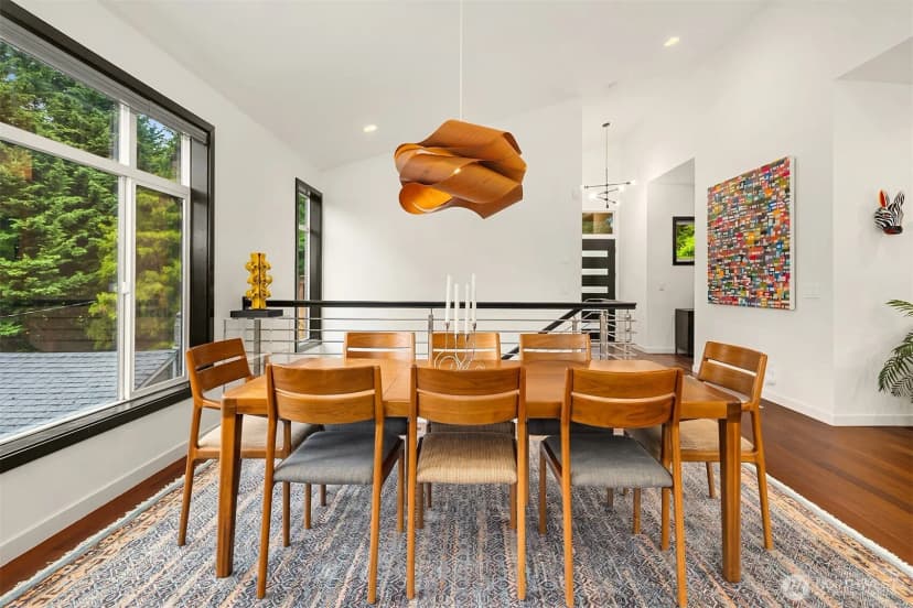 Property photo for 311 34th Avenue E, Seattle photo 13