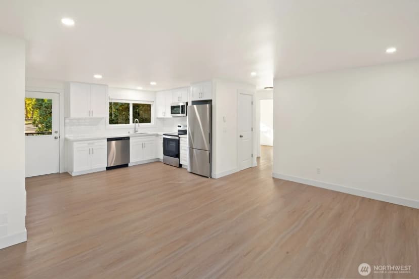 Property photo for 845 Kirkland Way, Kirkland photo 29