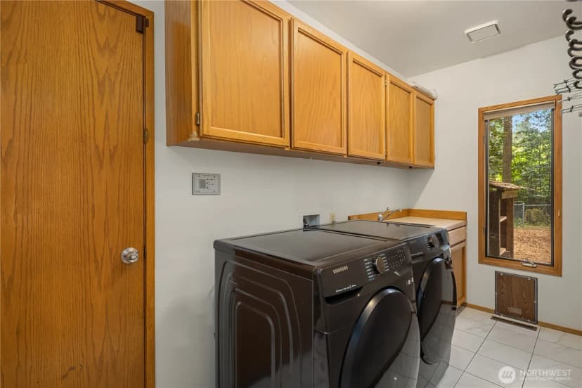 Property photo for 22542 Ne 46th Street, Redmond photo 35