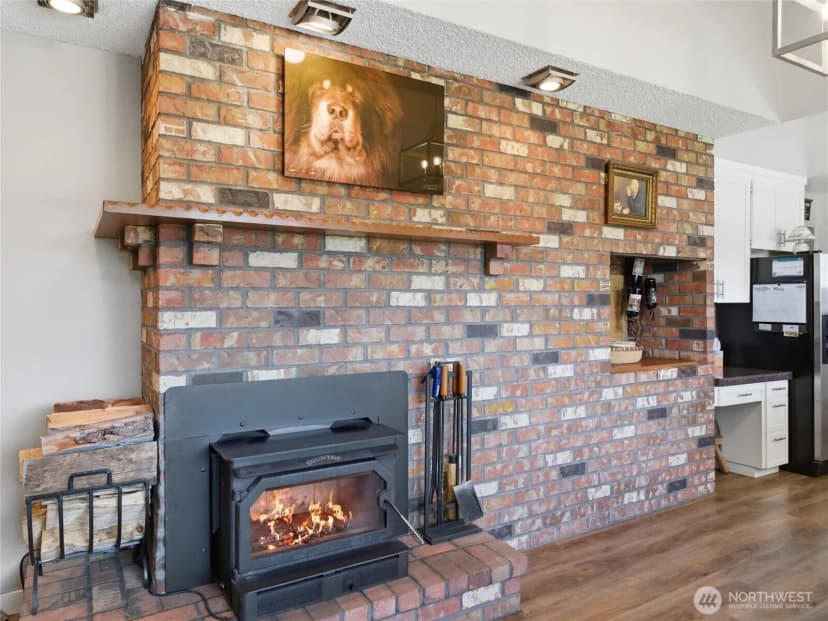 Property photo for 14516 224th Street E, Graham photo 14