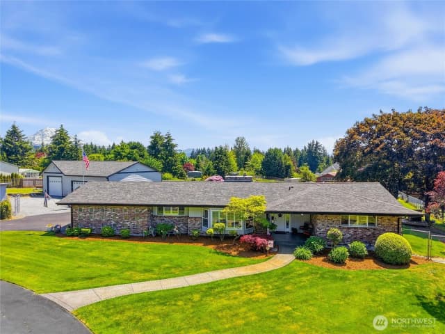 Property photo for 14516 224th Street E, Graham