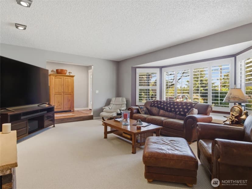 Property photo for 14516 224th Street E, Graham photo 6