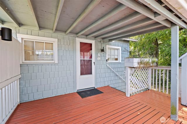 Property photo for 10346 Midvale Avenue N, Seattle