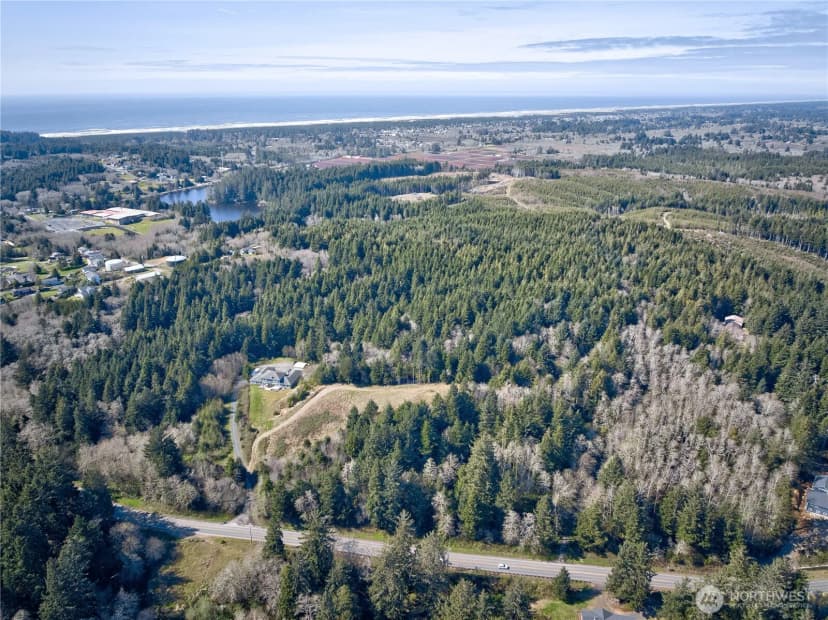 Property photo for 1740 State Route 101, Ilwaco photo 6