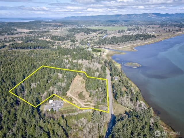 Property photo for 1740 State Route 101, Ilwaco photo 2